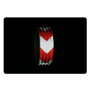 Красно-белая «алмазная» световозвращающая лента стрелками 25м